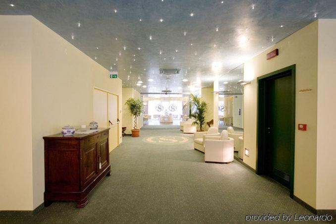Hotel Senator Gorgonzola Wnętrze zdjęcie