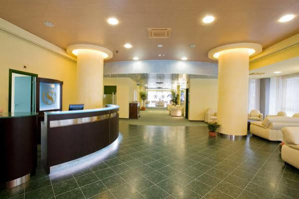 Hotel Senator Gorgonzola Zewnętrze zdjęcie