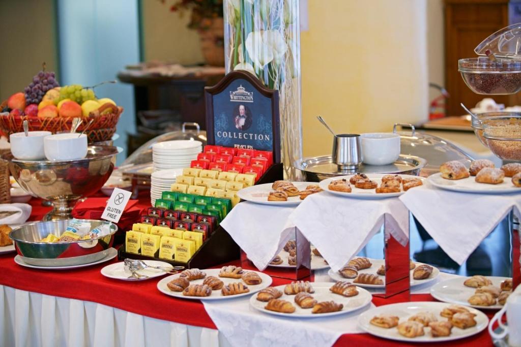 Hotel Senator Gorgonzola Zewnętrze zdjęcie
