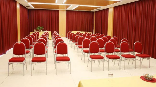 Hotel Senator Gorgonzola Udogodnienia zdjęcie